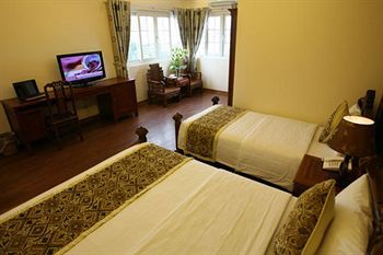 Phoenix Palace Hotel