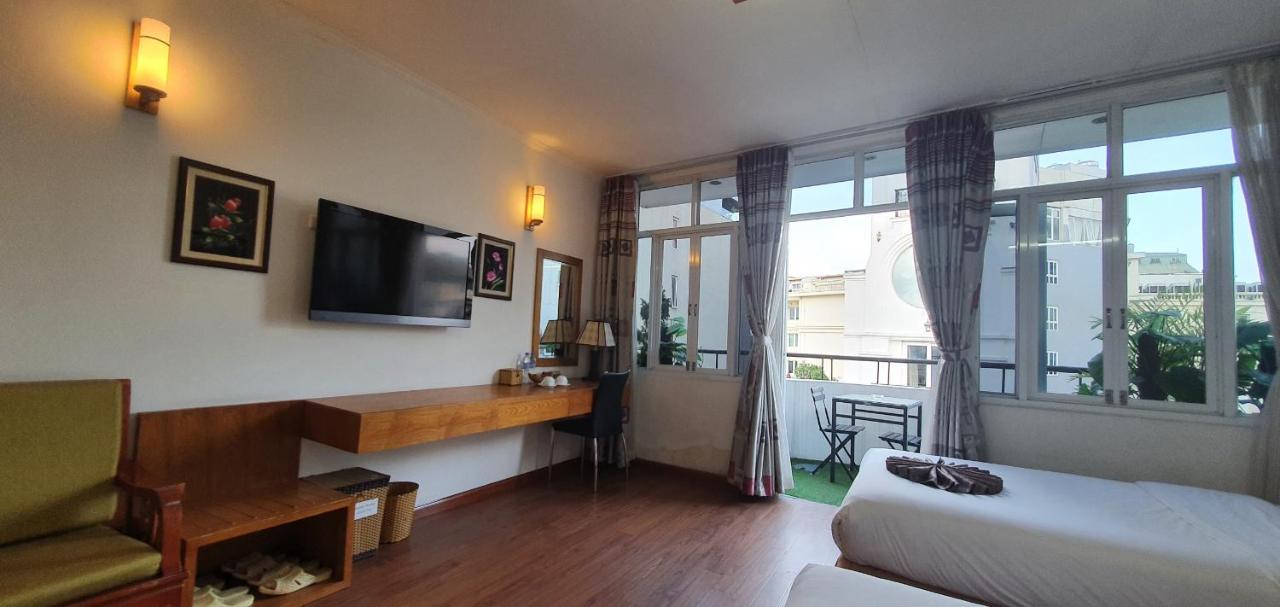 Win & Travel Hotel 3*