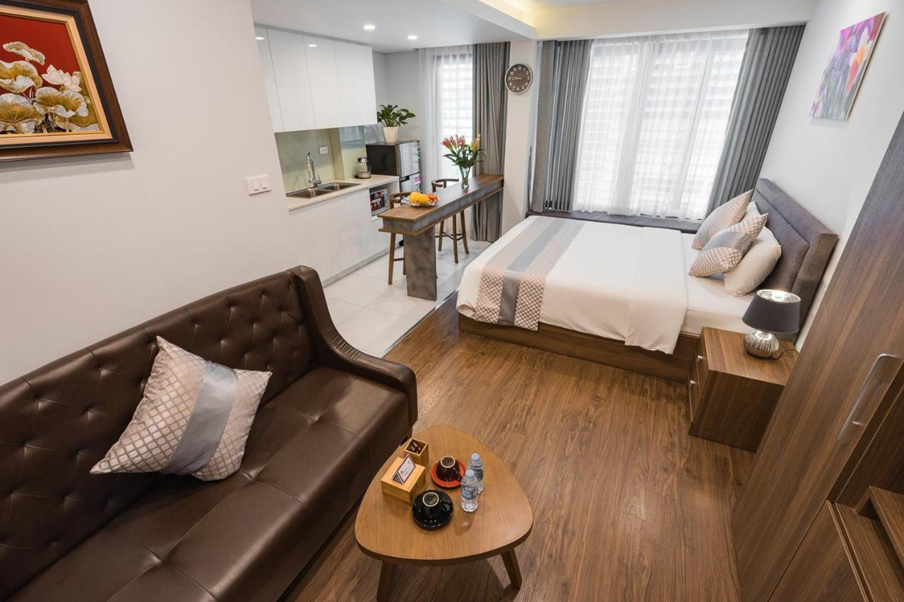 Hotel Narcissus &