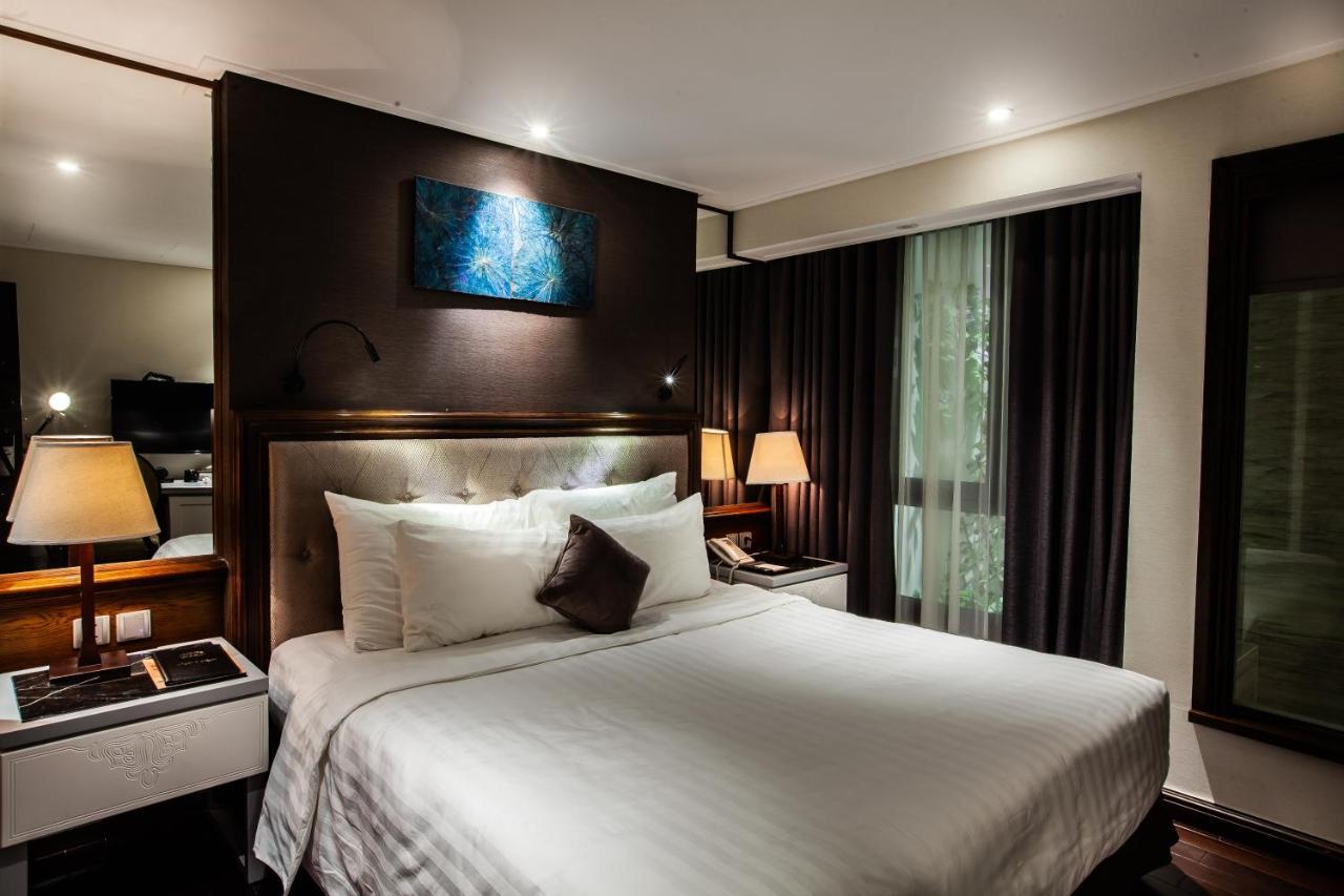 Hotel The Chi Boutique 4*