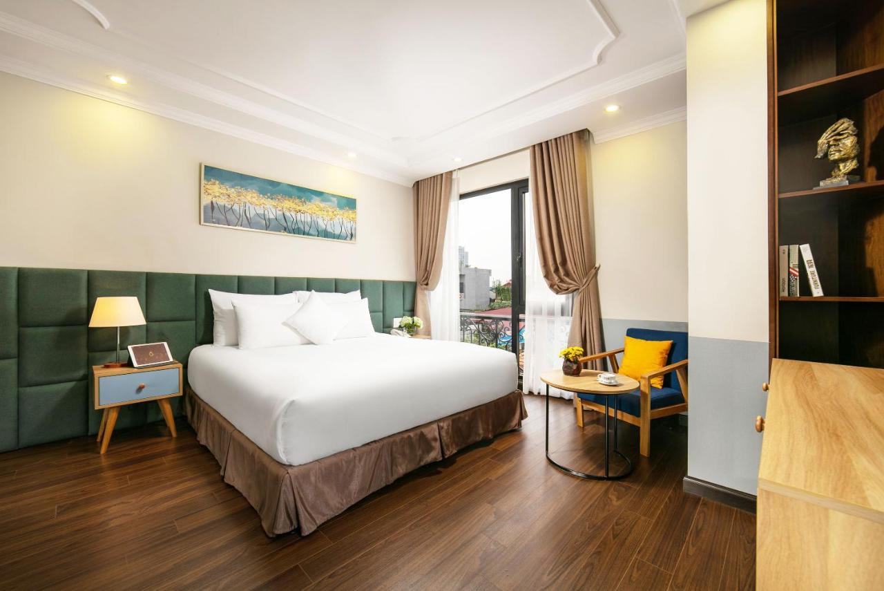 Hotel C'bon Do Quang 3*