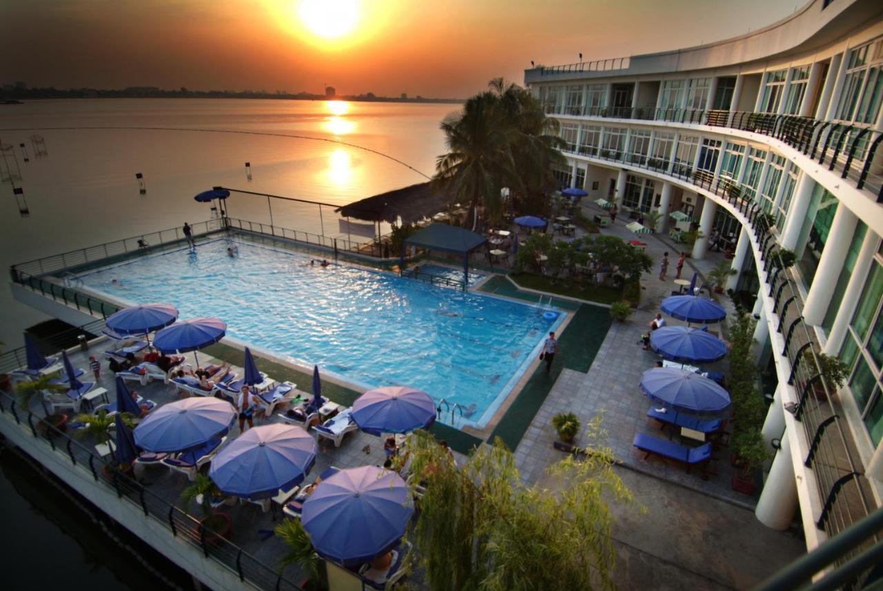 The Club & Residences Hotel 4*