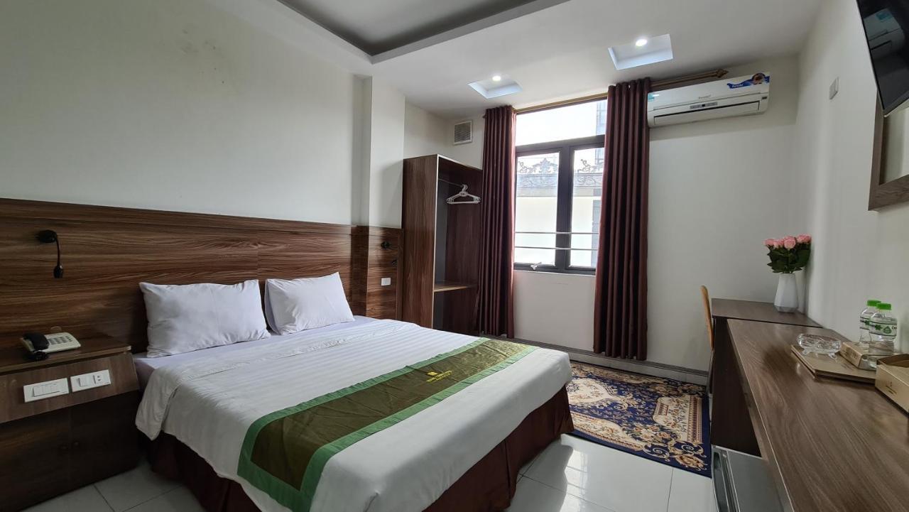 Reddoorz Thanh Hang Near Me Tri Hotel 3*