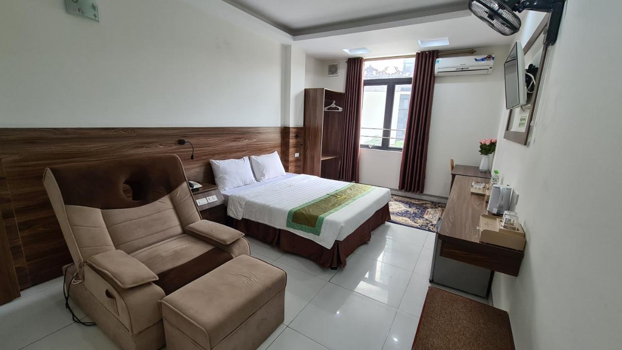 Reddoorz Thanh Hang Near Me Tri Hanoi
