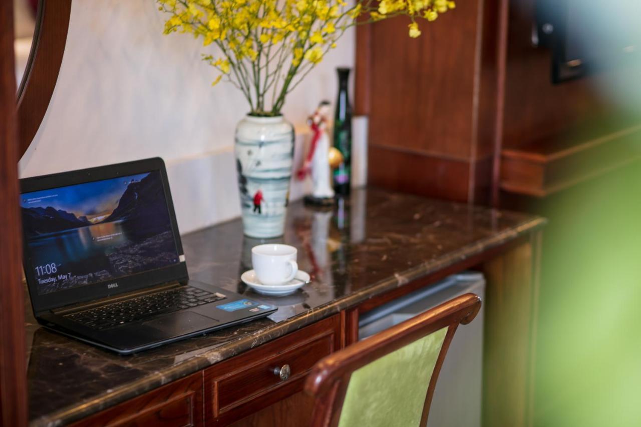 Khách sạn Serene Premier Hà Nội