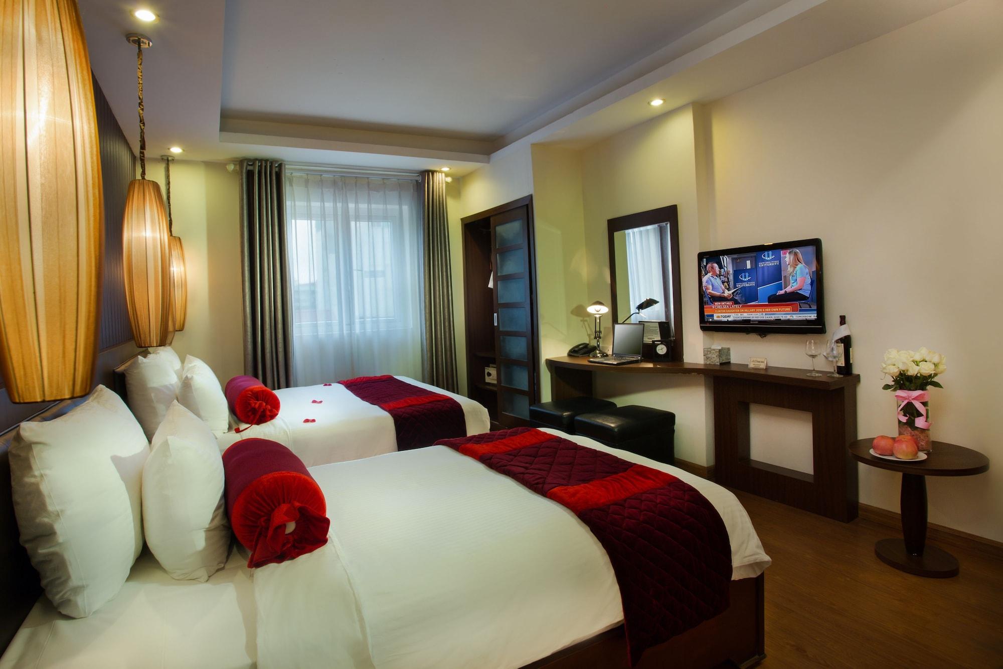 Hotel Golden Art 3*