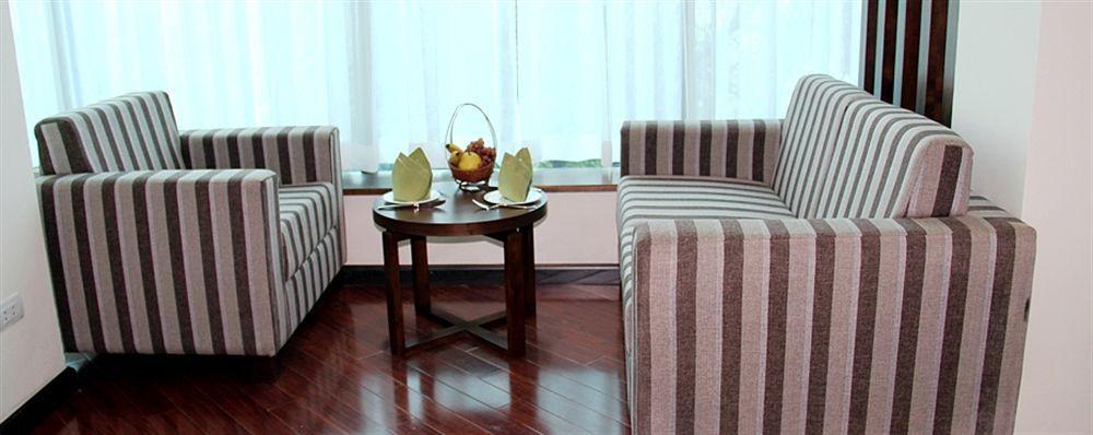 Khách sạn Le Carnot 3*