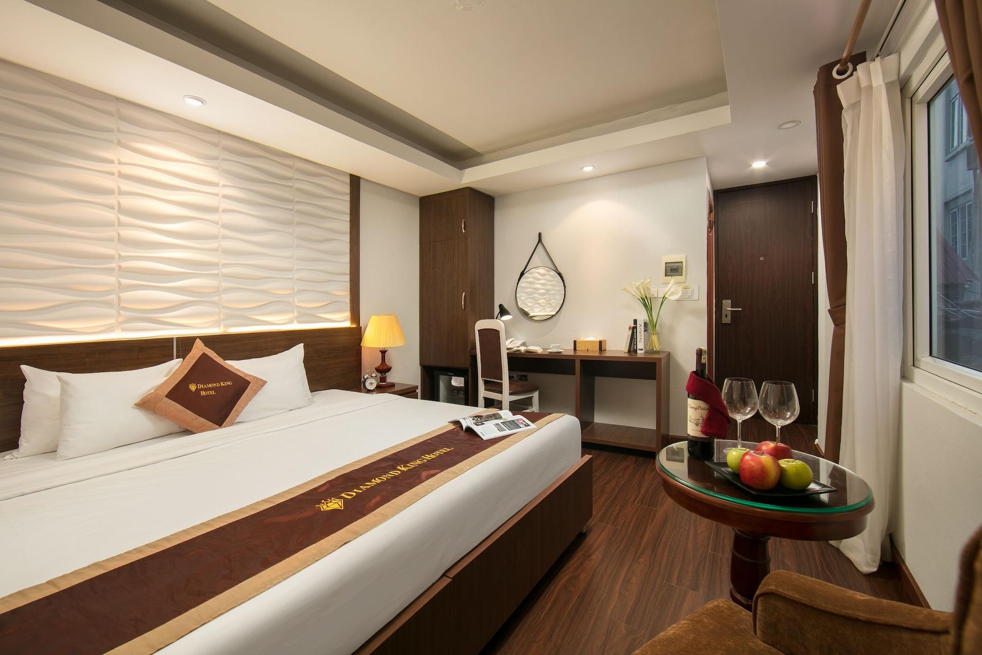 Khách sạn Diamond King & Travel 3*