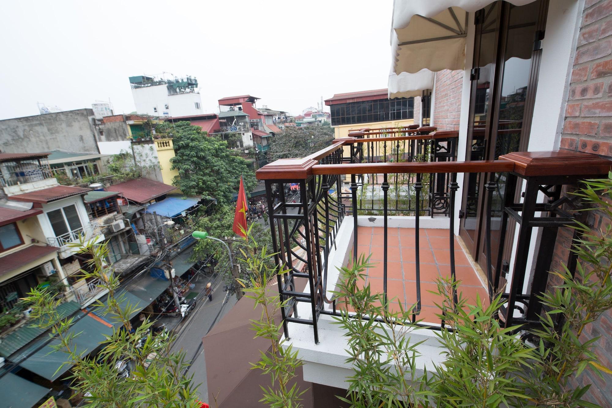 Mk Premier Boutique Hotel 4*