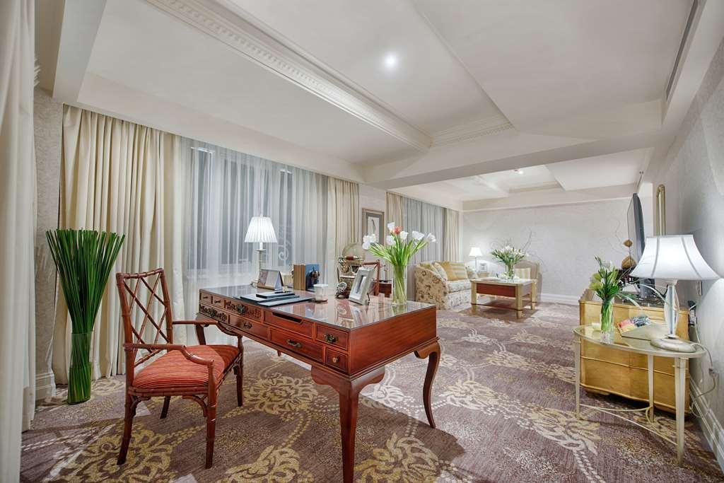 Hotel Apricot