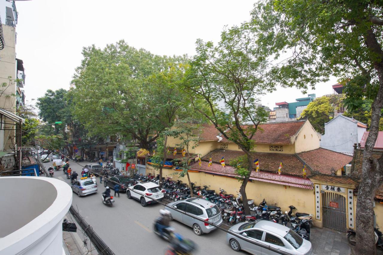 Golden Rooster Hanoi