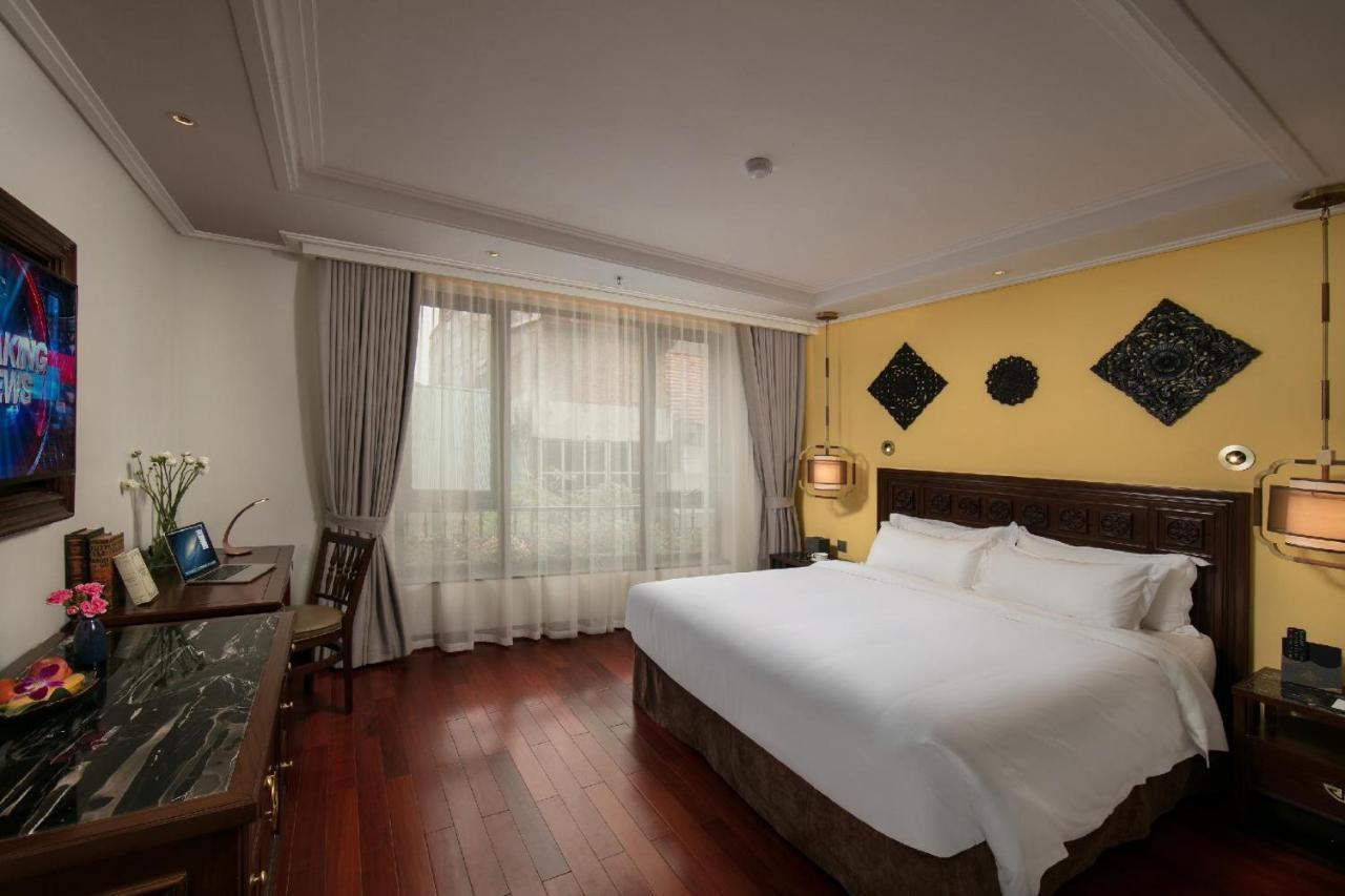 San Grand &