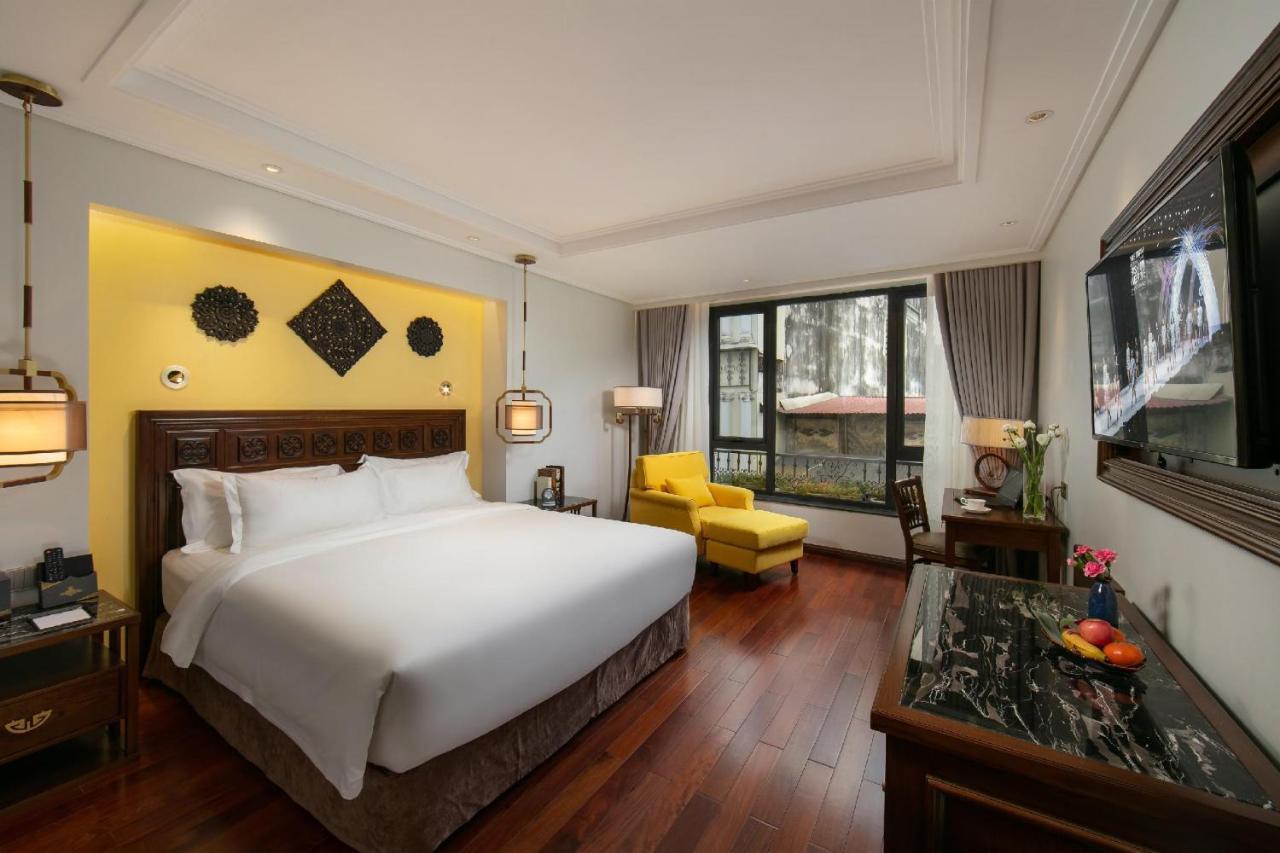 San Grand & Hanoi