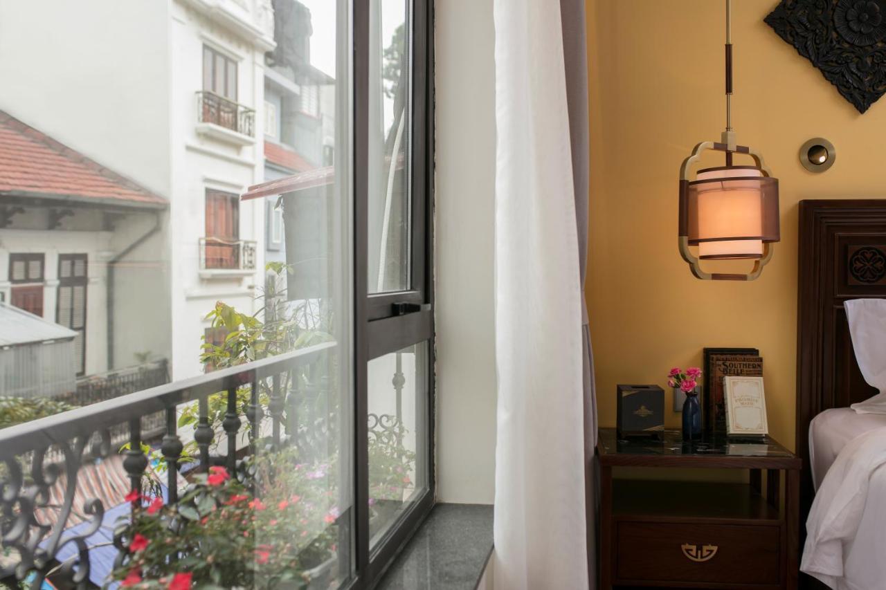 San Grand & Hotel