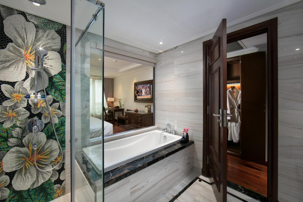 San Grand & 4* Hanoi
