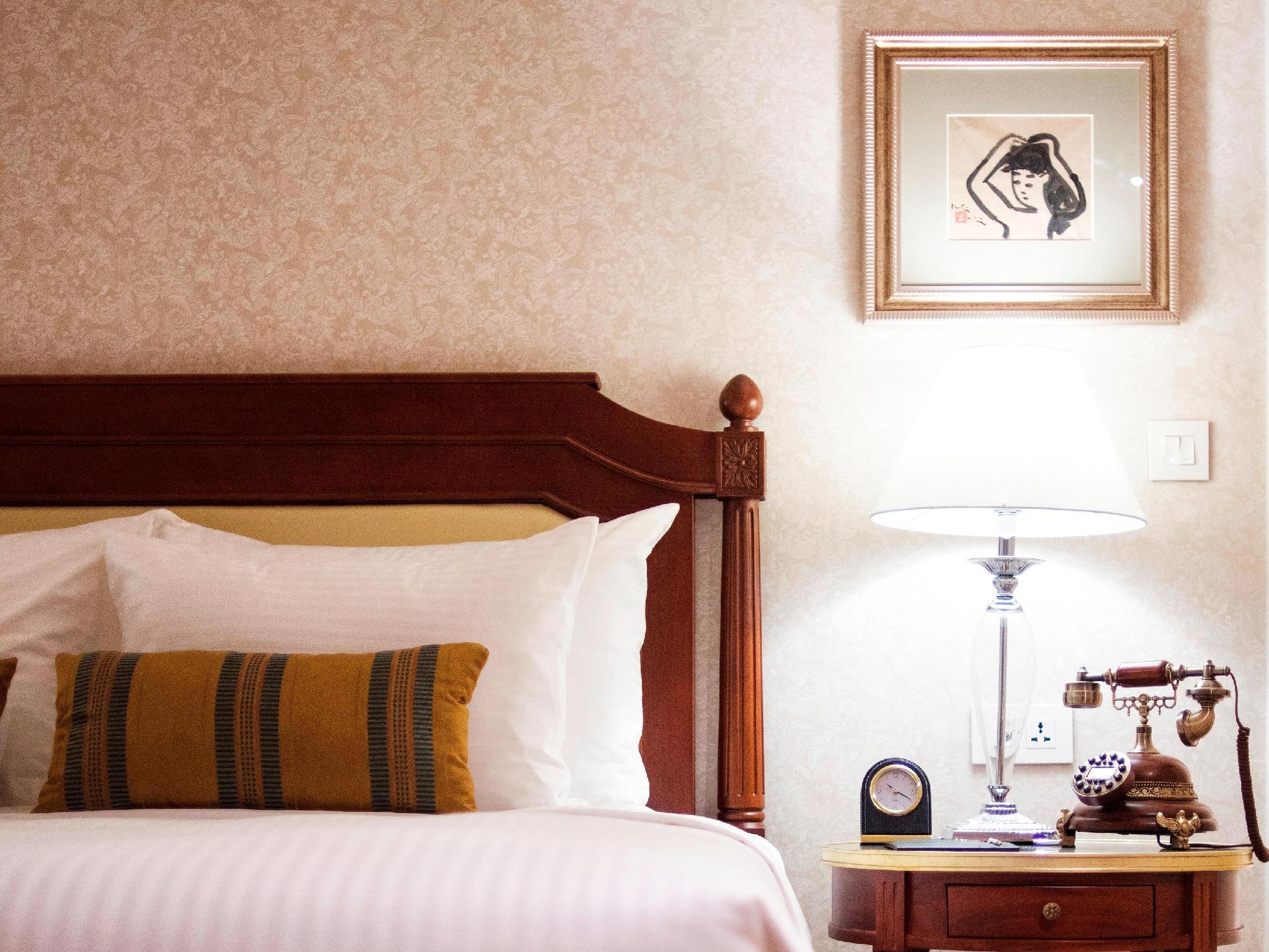 Hotel Apricot