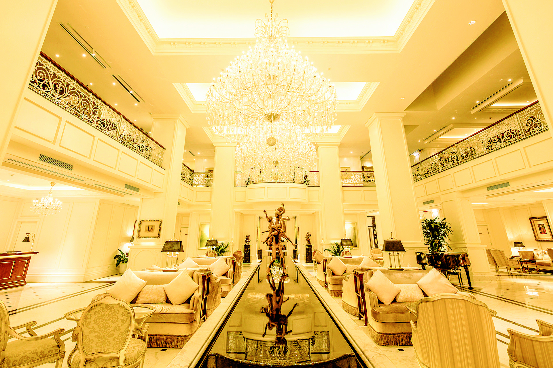 Apricot Hotel 5*