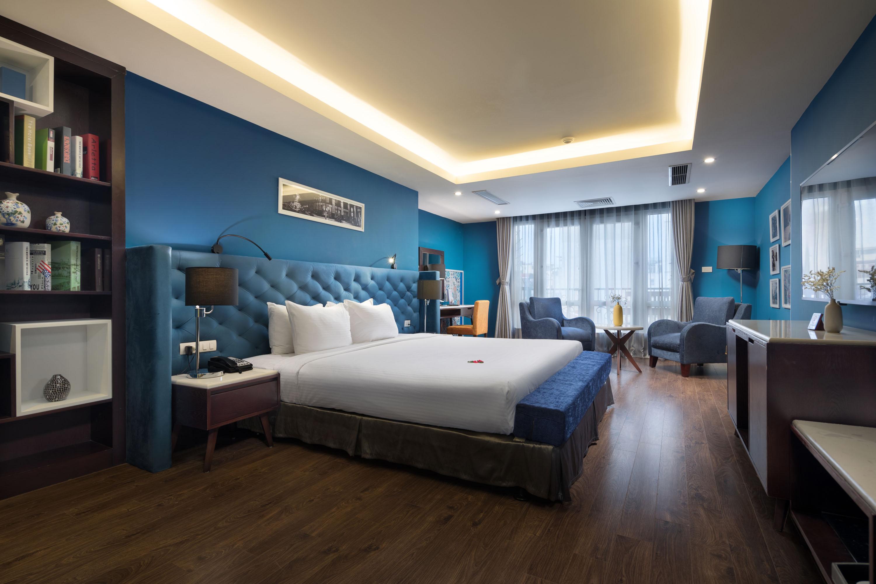 Brilliant & Hotel