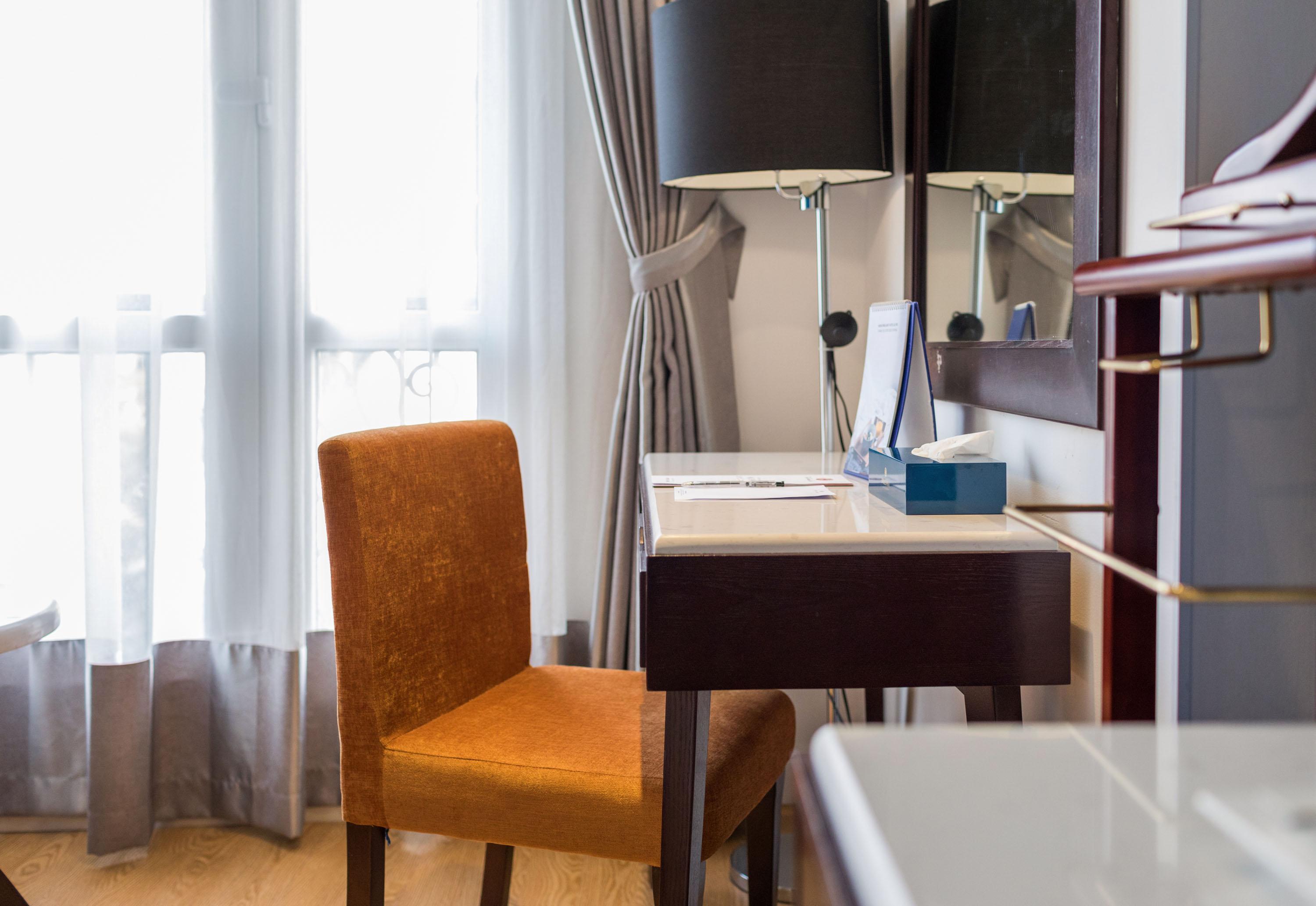 Brilliant & Hotel 4*
