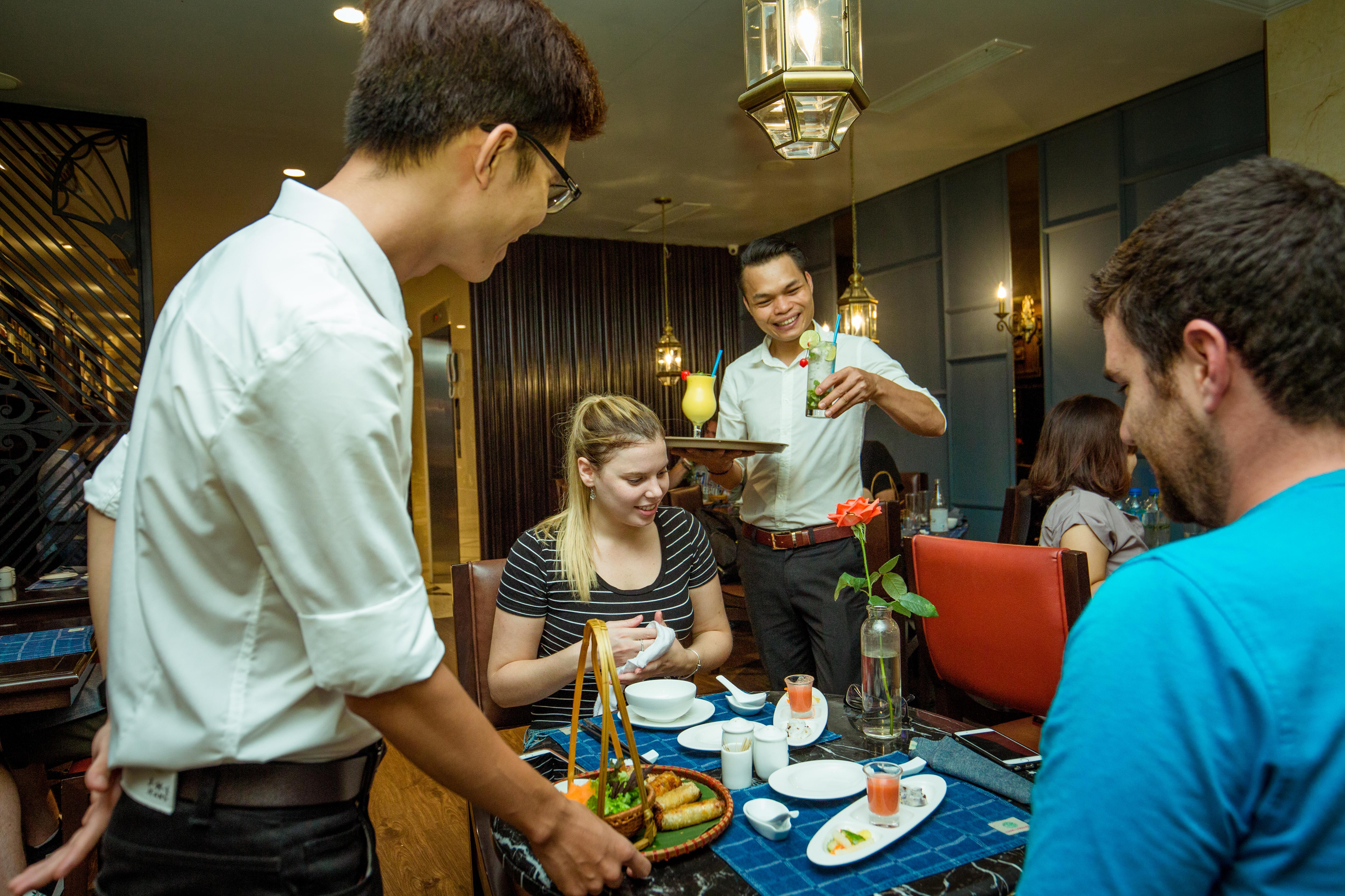 O'gallery Premier & Hà Nội