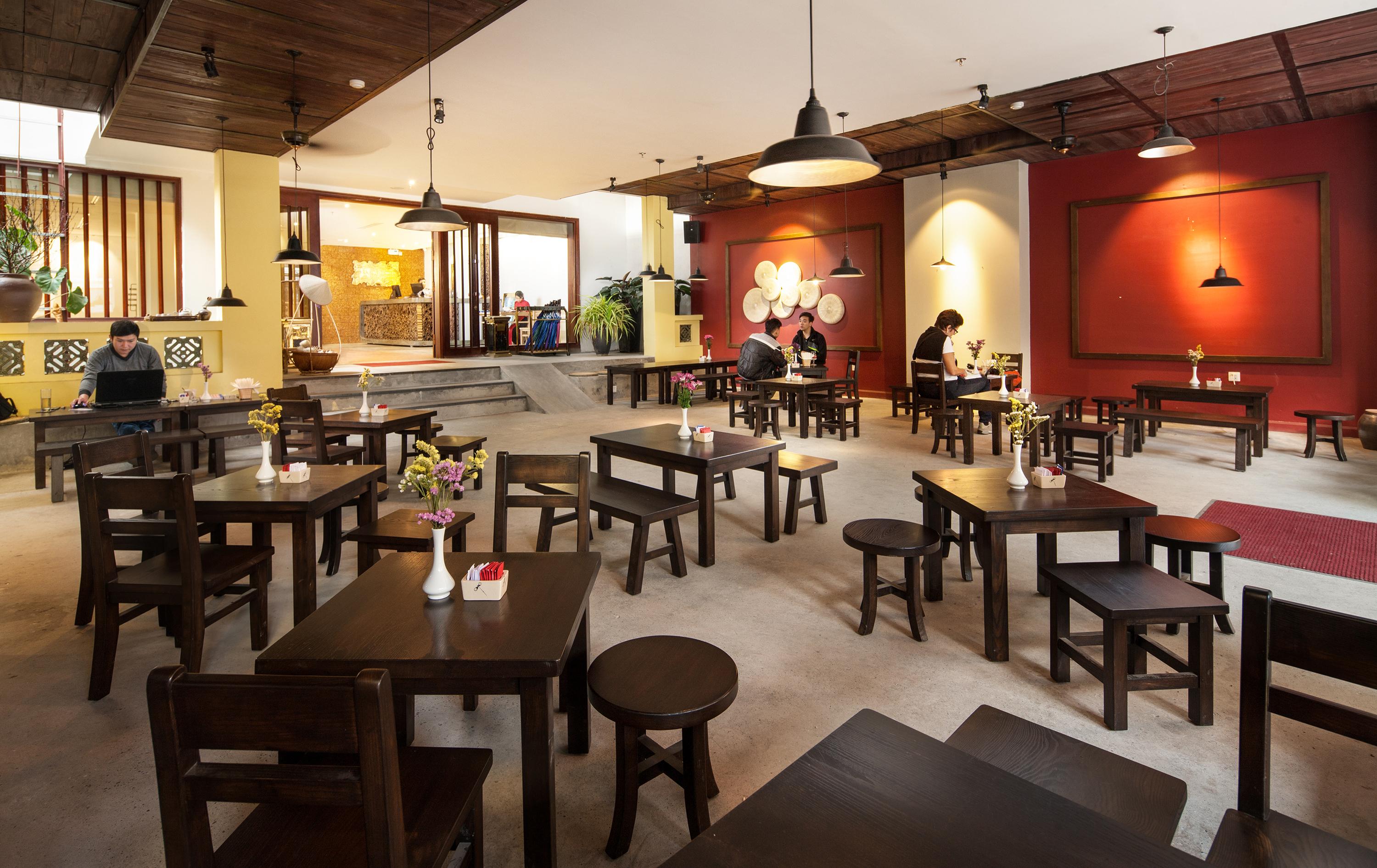 Mk Premier Boutique Hanoi