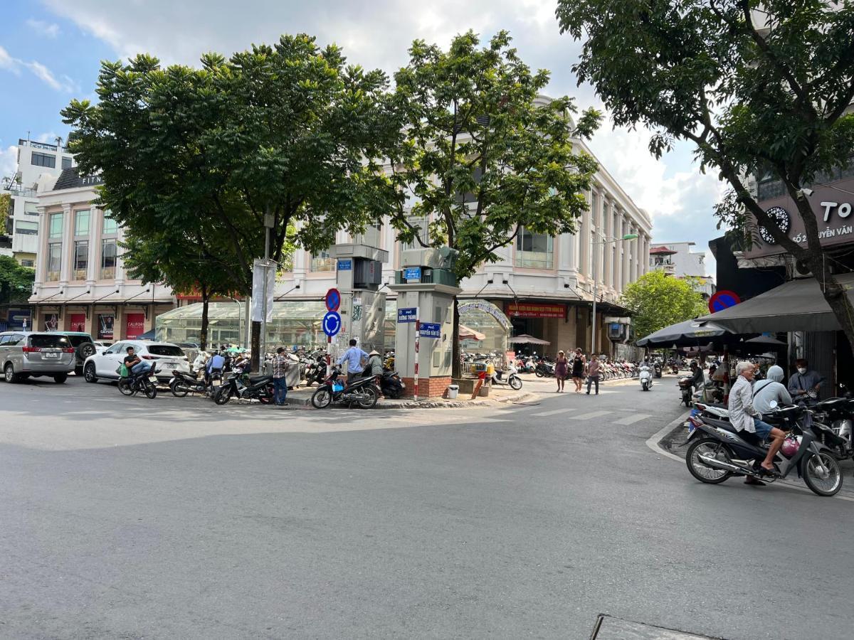 Spoon Hanoi