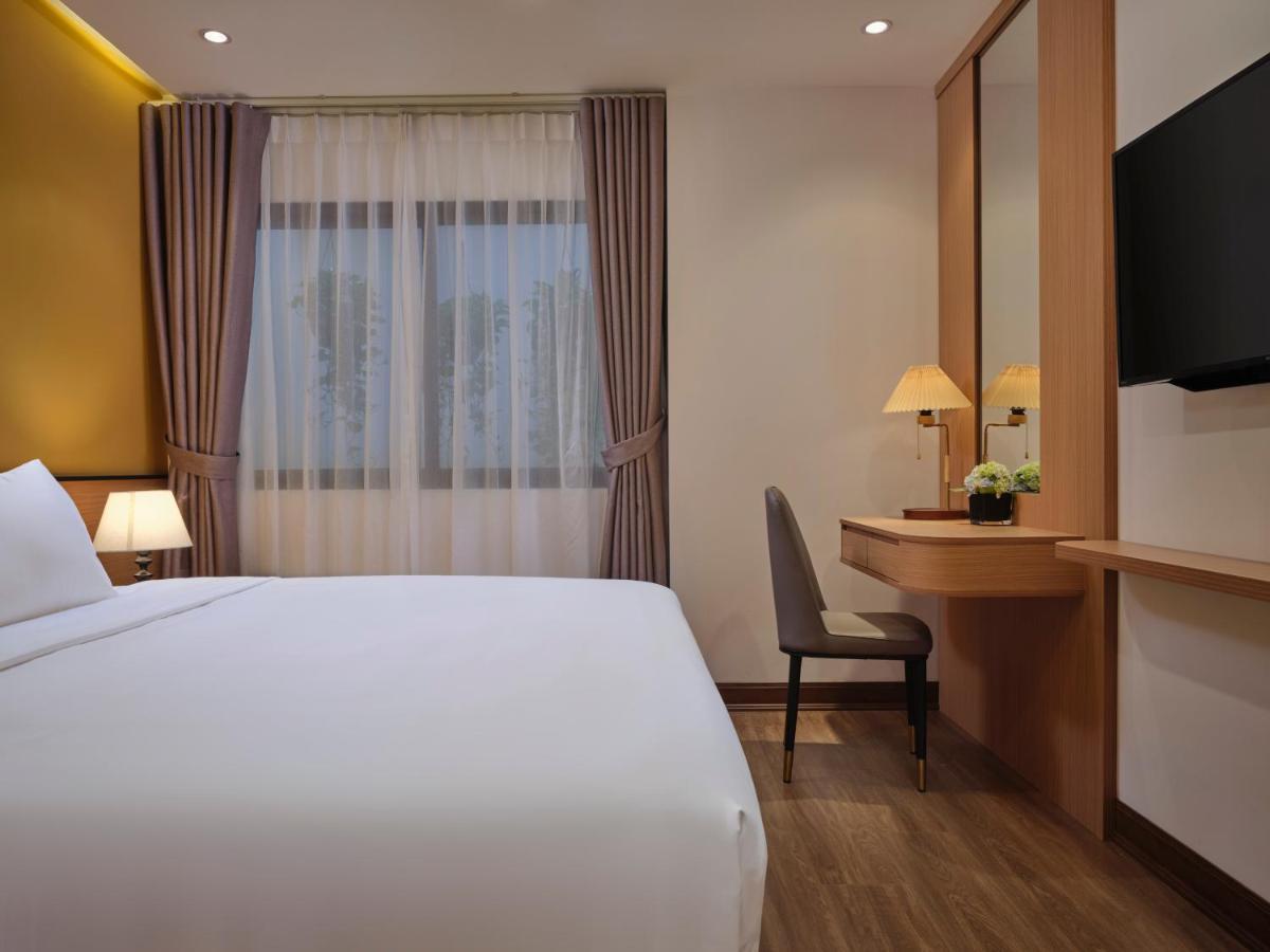 Minasi & Khách sạn Hà Nội