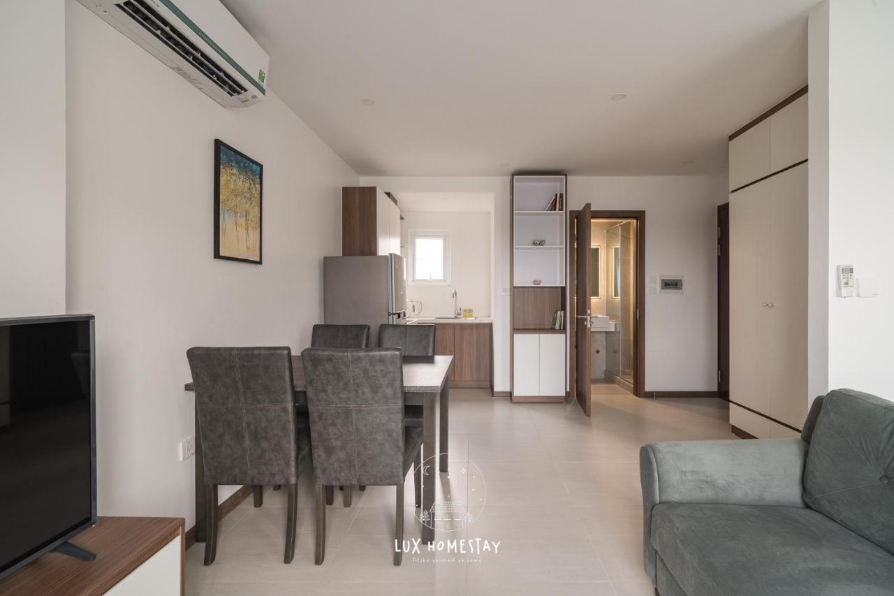 Khách sạn Lux Westlake