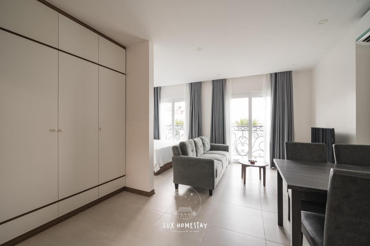 Khách sạn Lux Westlake 4*