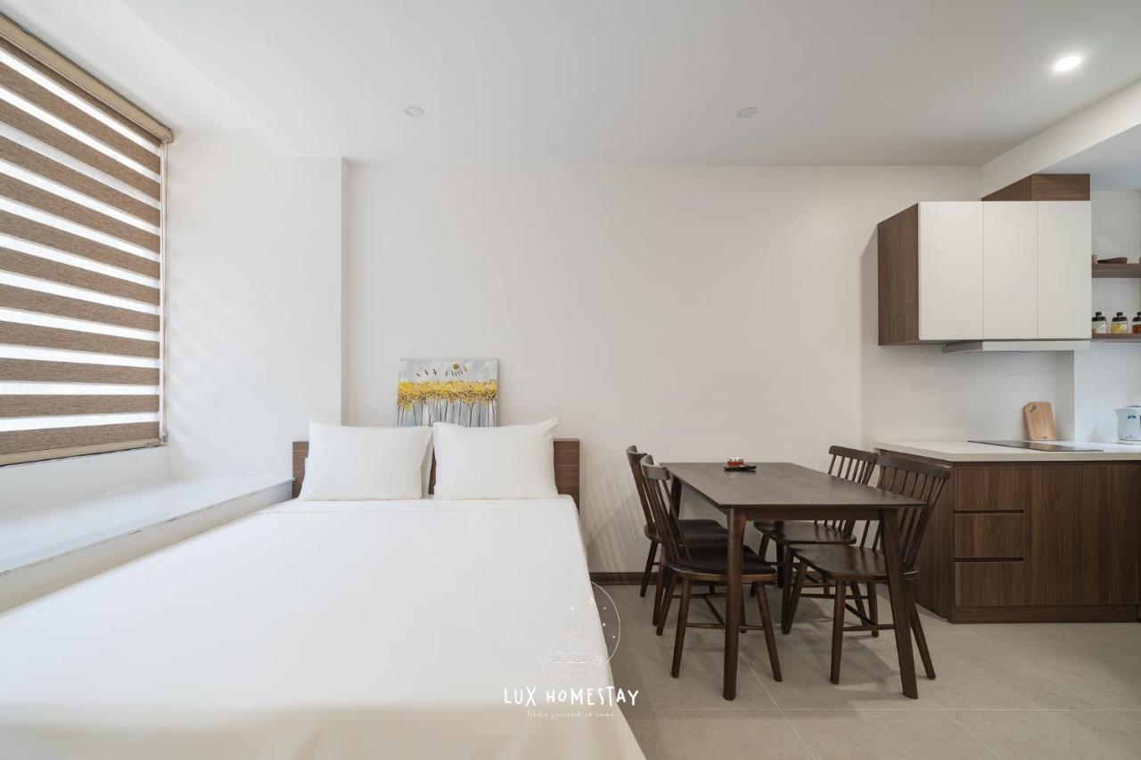 Khách sạn Lux Westlake 4*
