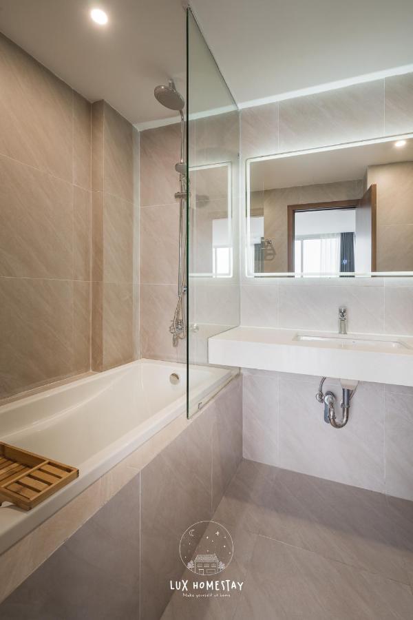 Lux Westlake 4* Hà Nội