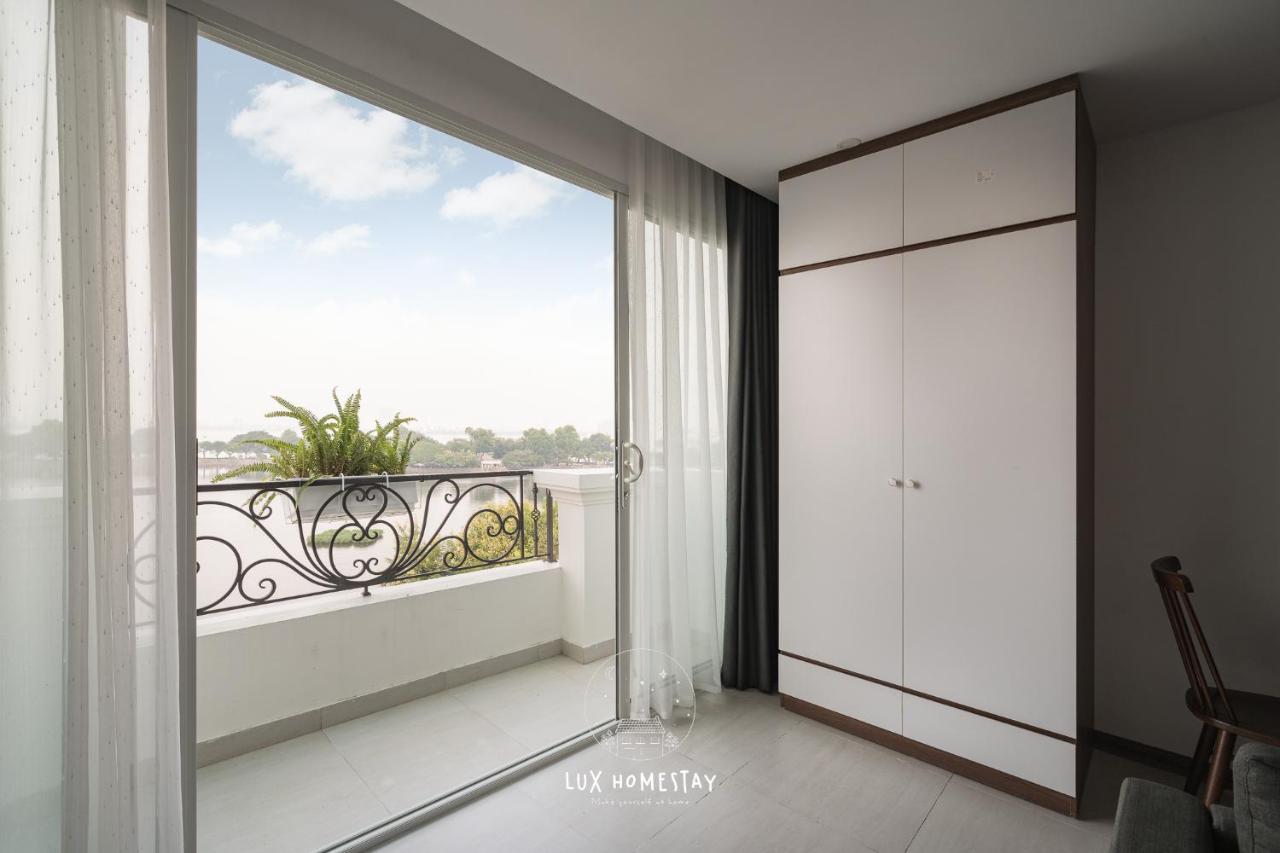 Khách sạn Lux Westlake Hà Nội