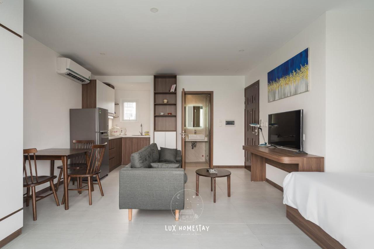 Khách sạn Lux Westlake