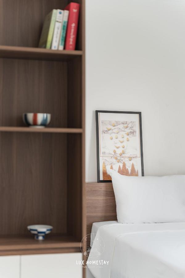 Khách sạn Lux Westlake Hà Nội