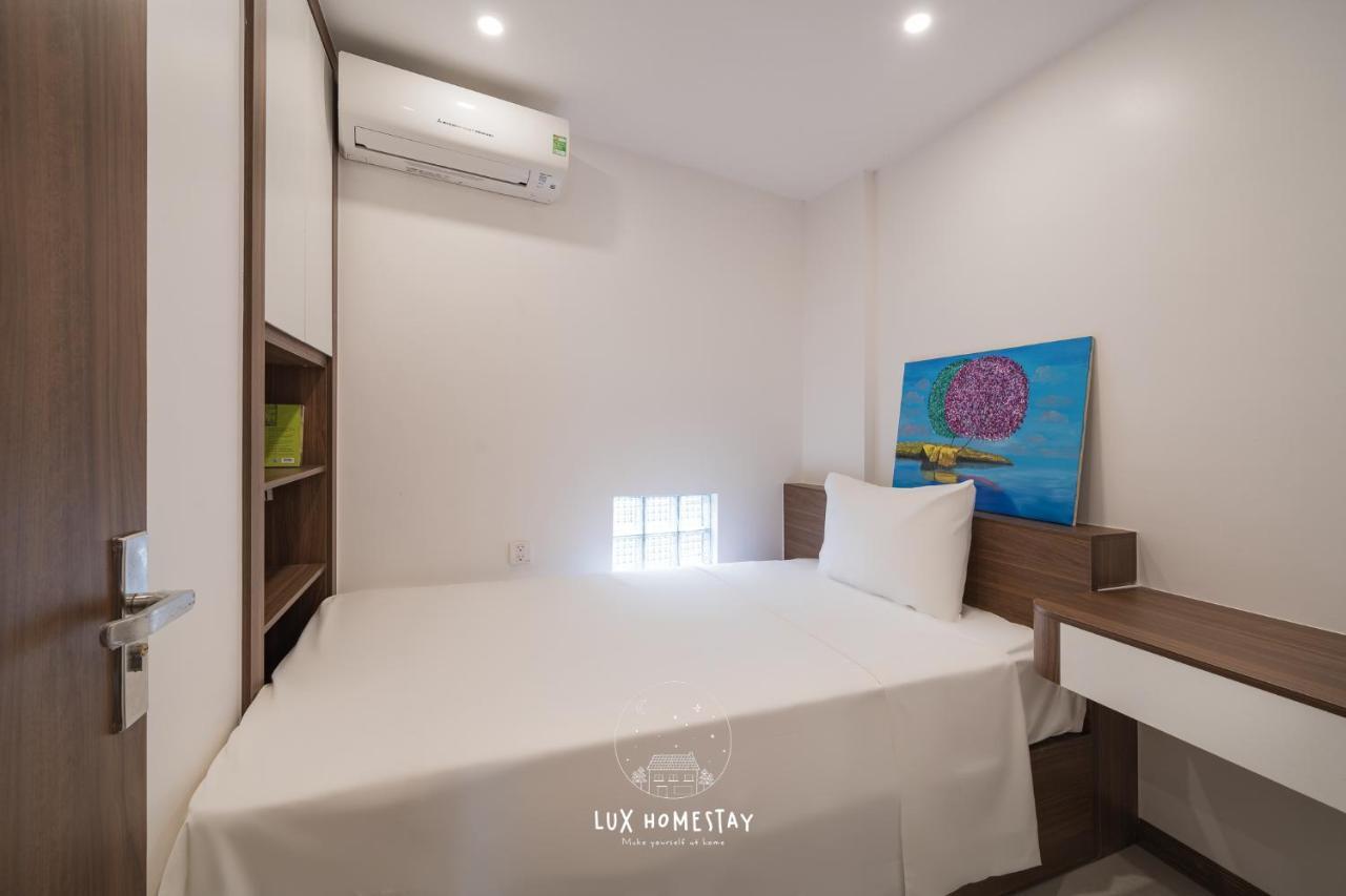 Khách sạn Lux Westlake
