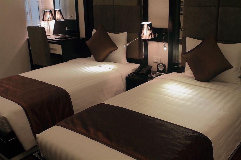 Silk & Hotel 3*