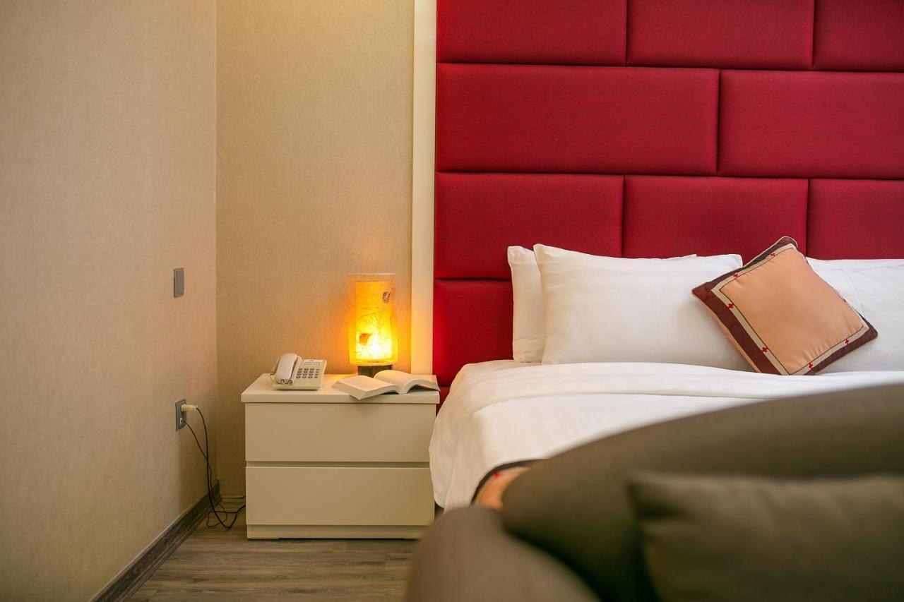 Emerald Boutique Hotel 4*