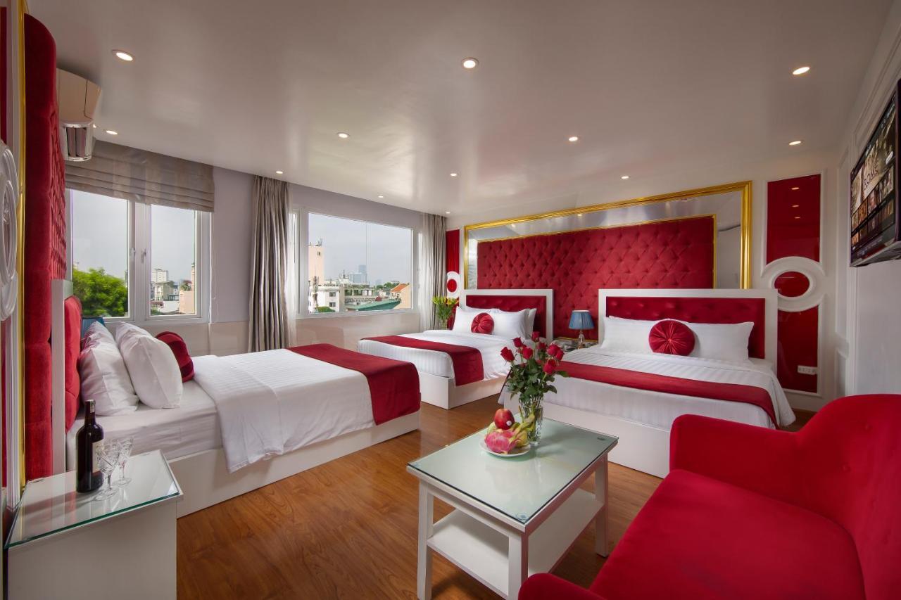 Royal Palace 2 Hotel 4*