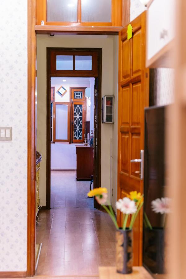 Homestay Hola House *