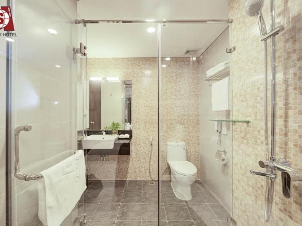 Cau Giay Hotel - By Bay Luxury 3*