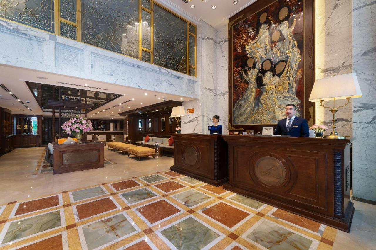 The Lapis Hotel