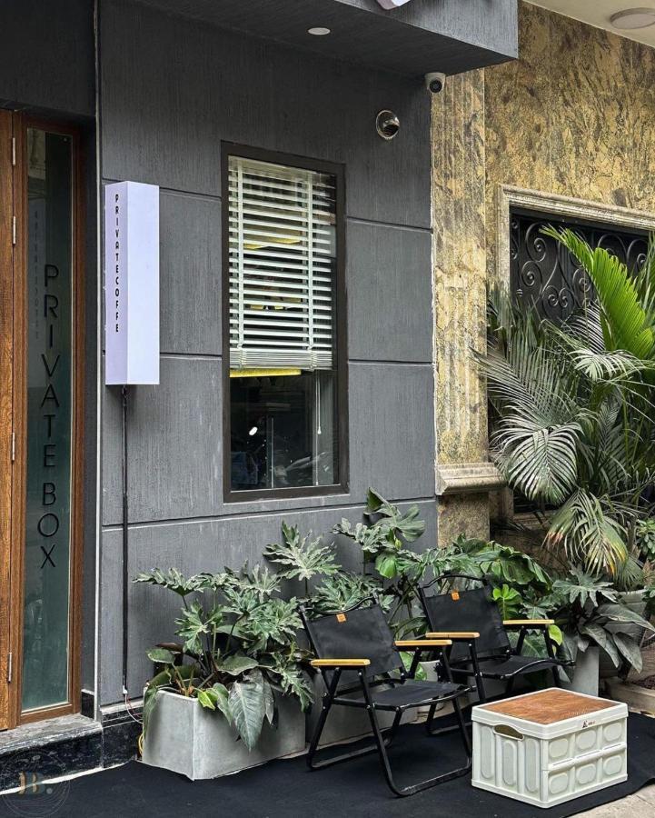 Khách sạn Lux Westlake 4*