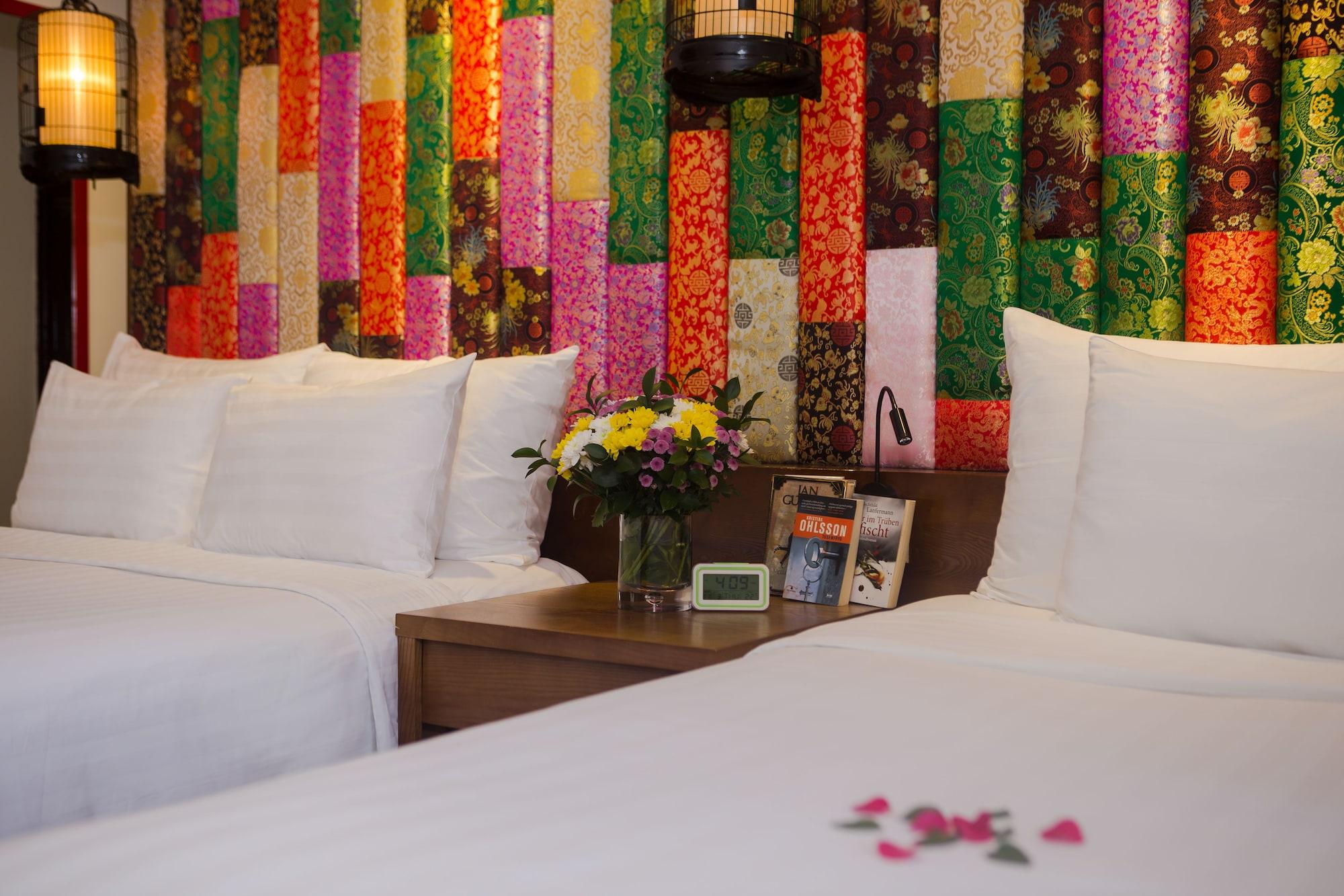 Media & 4* Hanoi