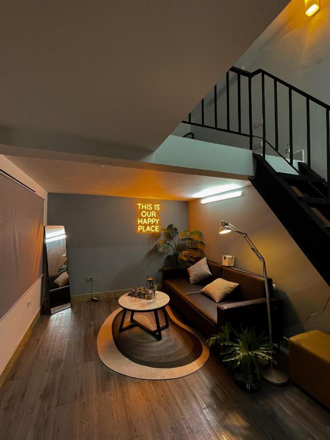 Apartment Meo Homestay - Duplex House In Centre Hanoi