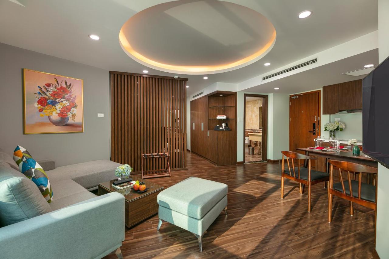 Hotel Nesta West