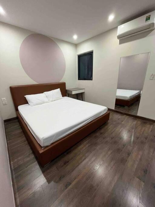Tap's Home, A 2 Brs * Hanoi