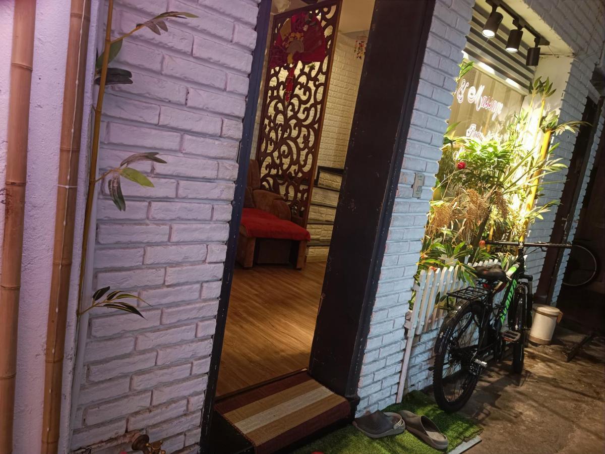 Center Of Hoan Kiem - 1 Bed Room, Maximum 2 People Frühstückspension *