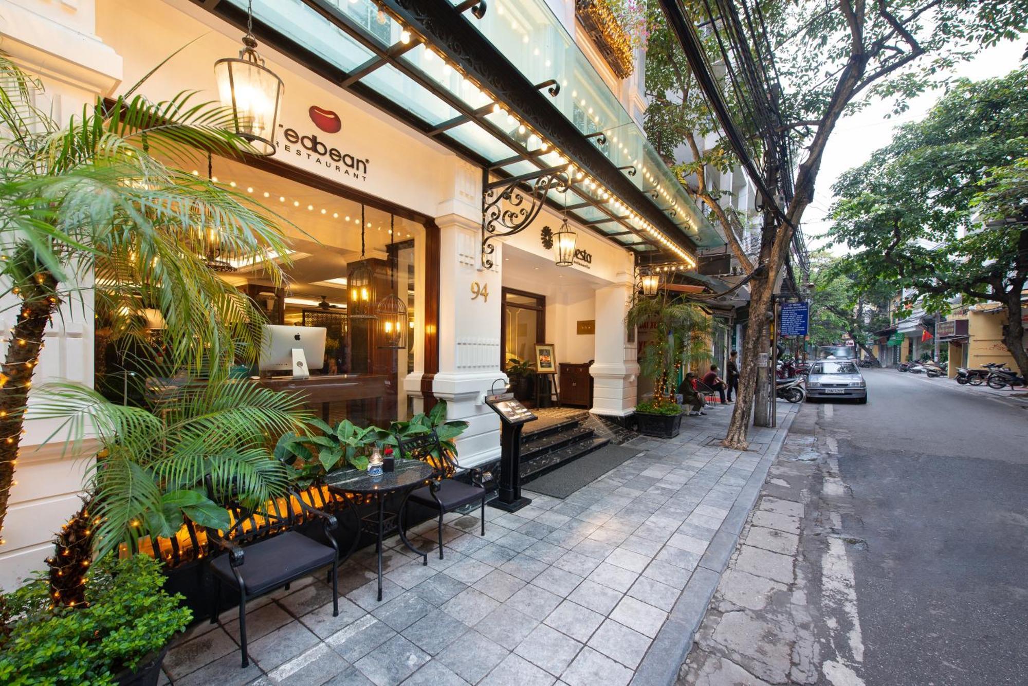 La Siesta Classic Ma Hanoi