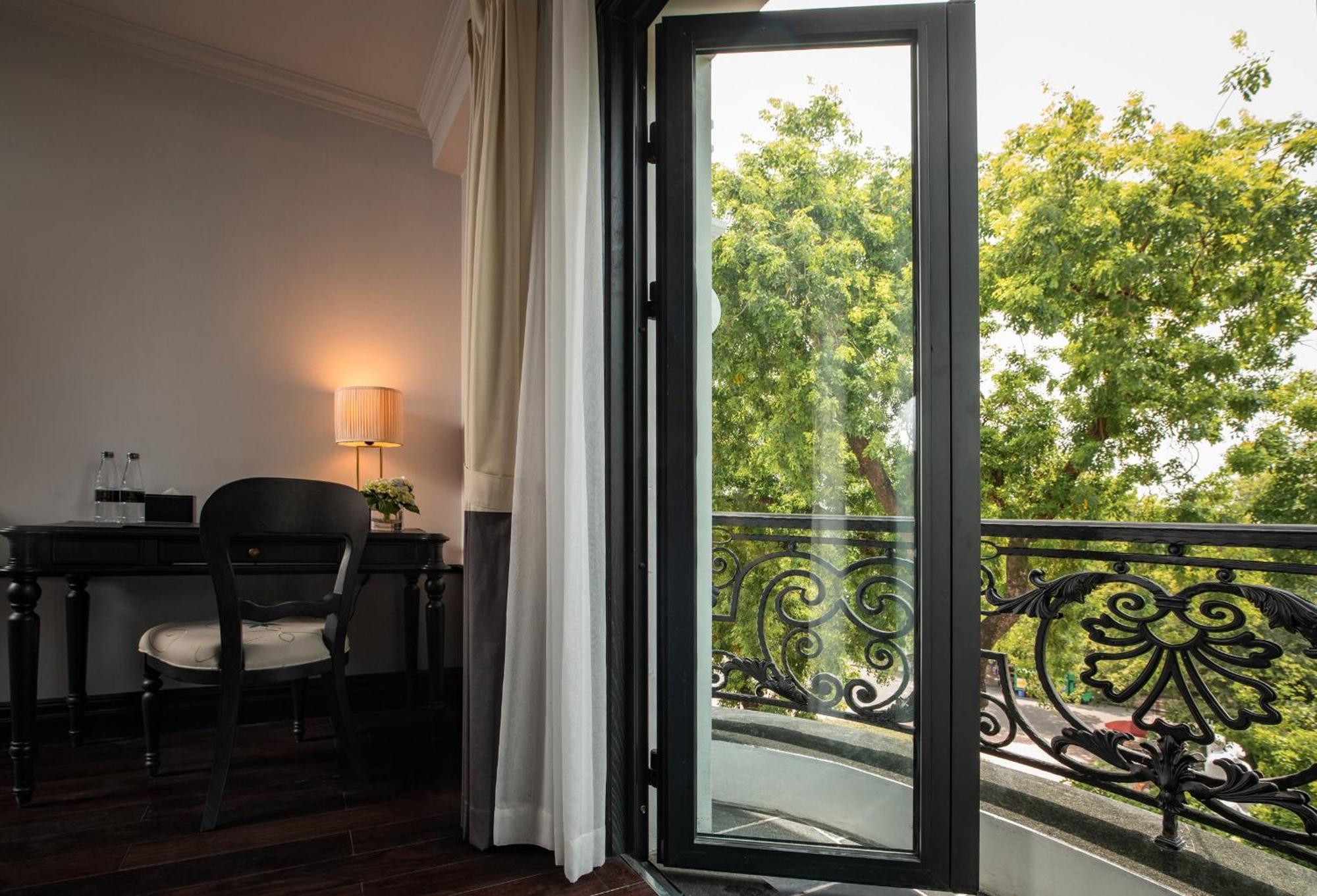 Hotel La Sinfonia Del Rey & Hanoi