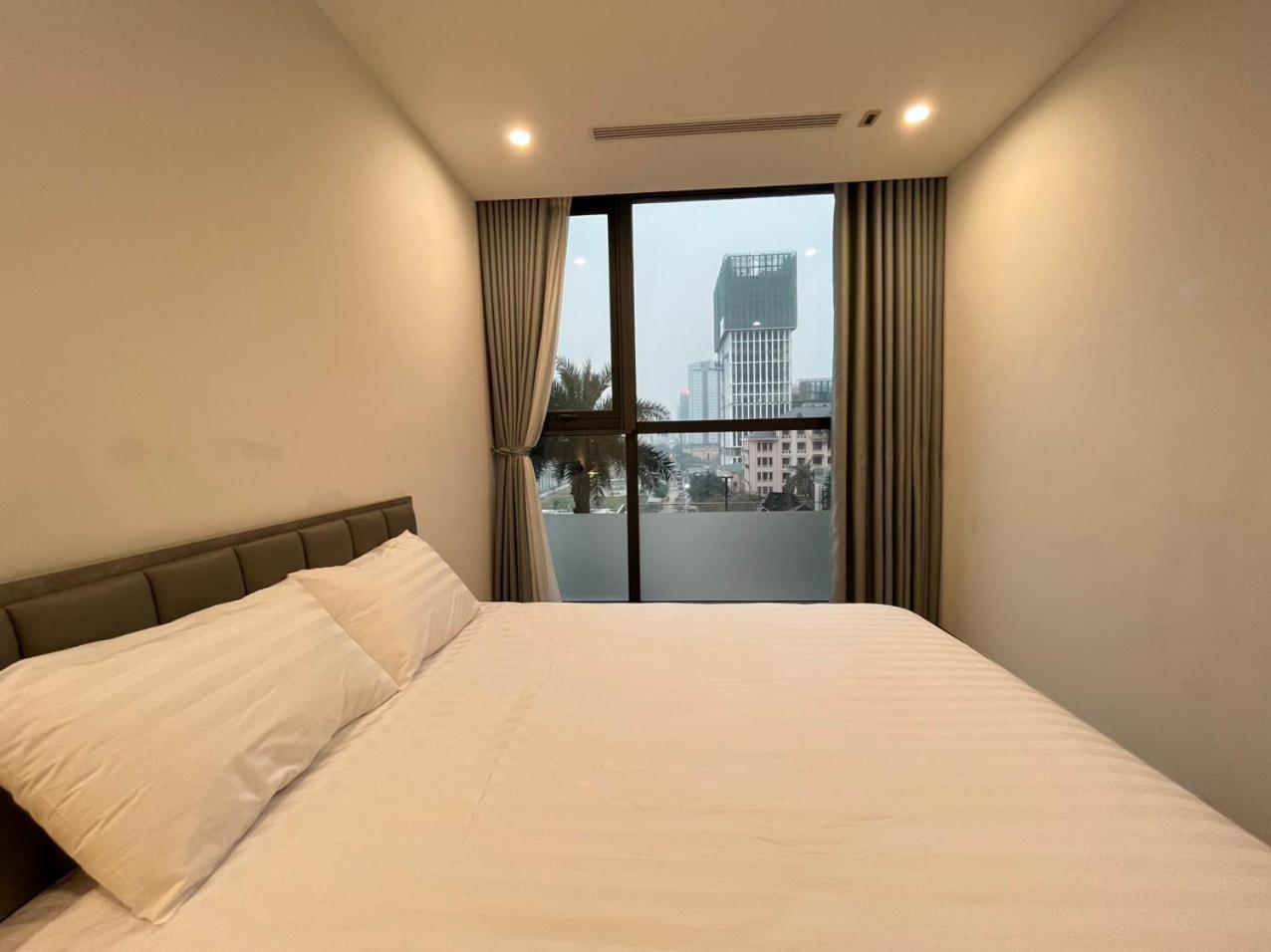 Apartment Vinhomes Skylake - 1,2,3 Beds - Fullhouse/ Spacious *